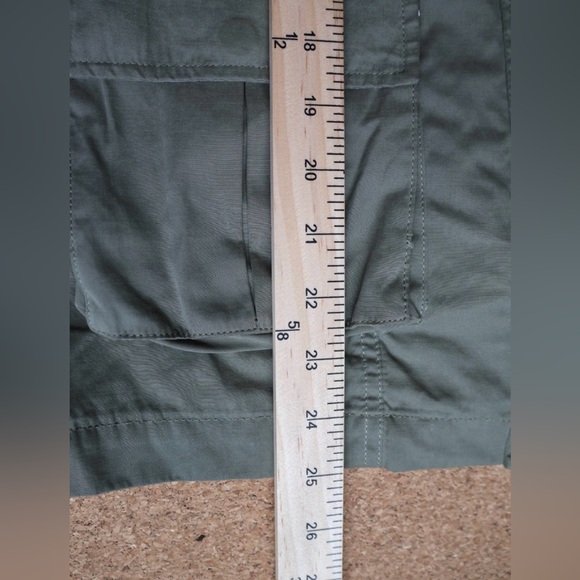 Olive Safari Utility Cargo Pocket Drawstring Snap Front Vest S/M - Picture 13 of 14